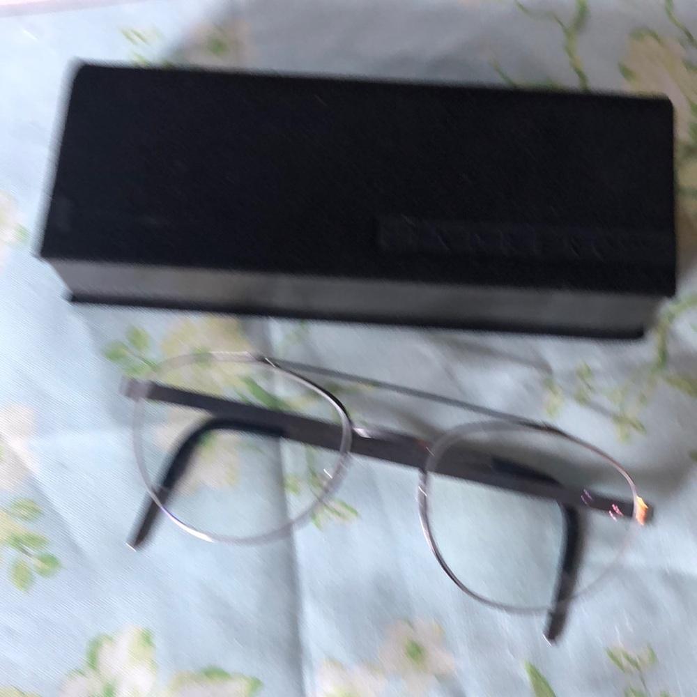 LINDBERG. Frame